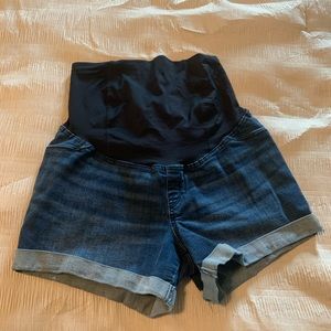 Denim maternity shorts-size 8!